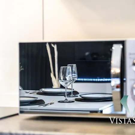 Modern Spacious 4 Bed - Pool Table, Ps4, 4X Double Rooms With Vista Stays Short Lets Birmingham Exterior photo